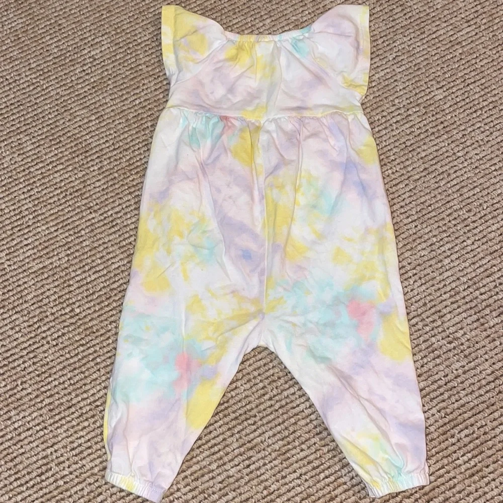 Old Navy tie dye 6-12 romper